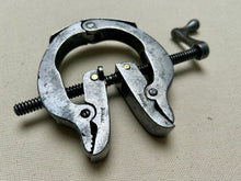 Load image into Gallery viewer, Waist lasting clamp by Heymann PARIS
