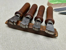 Load image into Gallery viewer, Shoemaker tool set kit for beginners in shoemaking PRO
