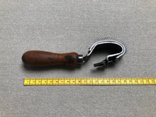 Load image into Gallery viewer, Leather roughing tool, used
