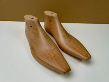 Load image into Gallery viewer, Wooden cowboy boot last 2130 for bespoke shoemaking
