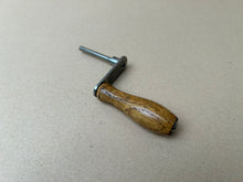 Load image into Gallery viewer, Junker &amp; Ruh SD 28 original bobbin winder

