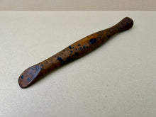 Load image into Gallery viewer, Shoemaker burnishing wood, vintage No.2
