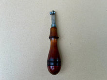 Load image into Gallery viewer, Stitch marking wheel by O.Langenhan
