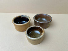 Load image into Gallery viewer, 3 x shoe polish container
