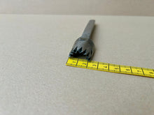 Load image into Gallery viewer, Round zig zag iron set
