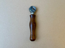 Load image into Gallery viewer, Shoemaker welt knife
