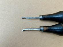 Load image into Gallery viewer, Stitch marker by Postbüschel
