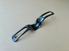 Load image into Gallery viewer, Pompadour heel plane
