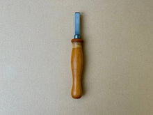 Load image into Gallery viewer, Vincens by R.Hess
