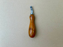 Load image into Gallery viewer, Channel groover by R.Hess Magstadt
