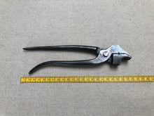 Load image into Gallery viewer, Shoemaker lasting pliers
