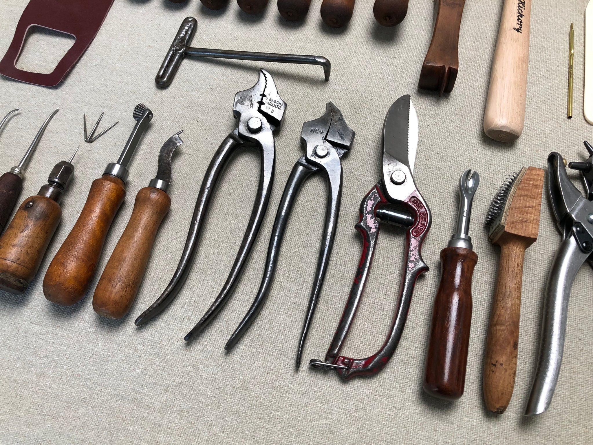 Shoemaker tool set kit for beginners in shoemaking PRO – Shoemakercraft