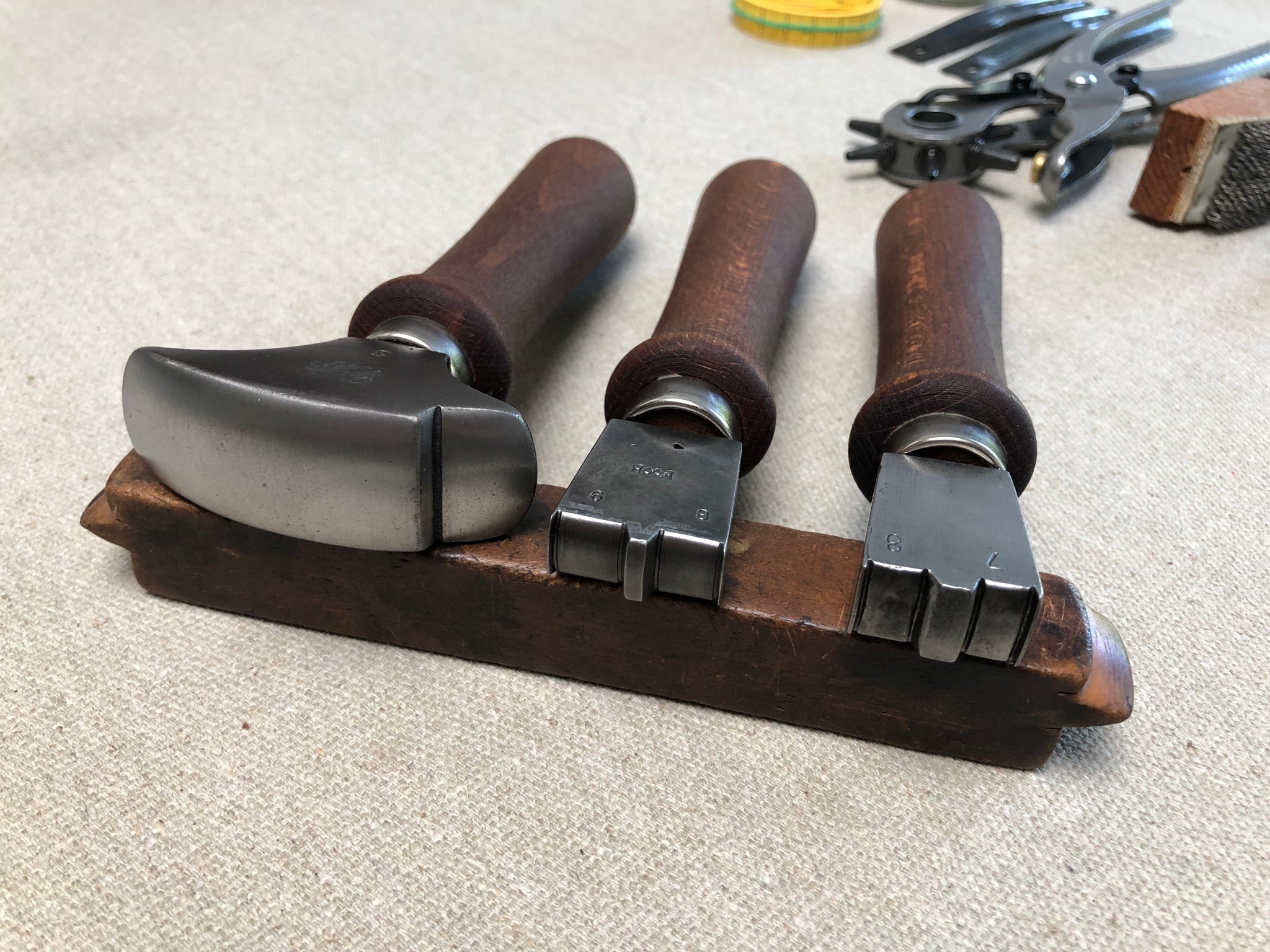 Shoemaker tool set kit for beginners in shoemaking PRO – Shoemakercraft