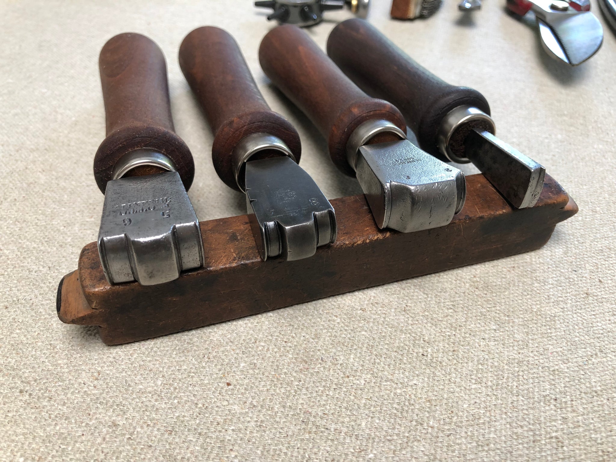 Shoemaker tool set kit for beginners in shoemaking PRO – Shoemakercraft