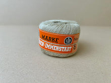 Load image into Gallery viewer, Linen shoe thread "Füssen-Immenstadt" Nm 8
