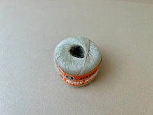 Load image into Gallery viewer, Linen shoe thread "Füssen-Immenstadt" Nm 8
