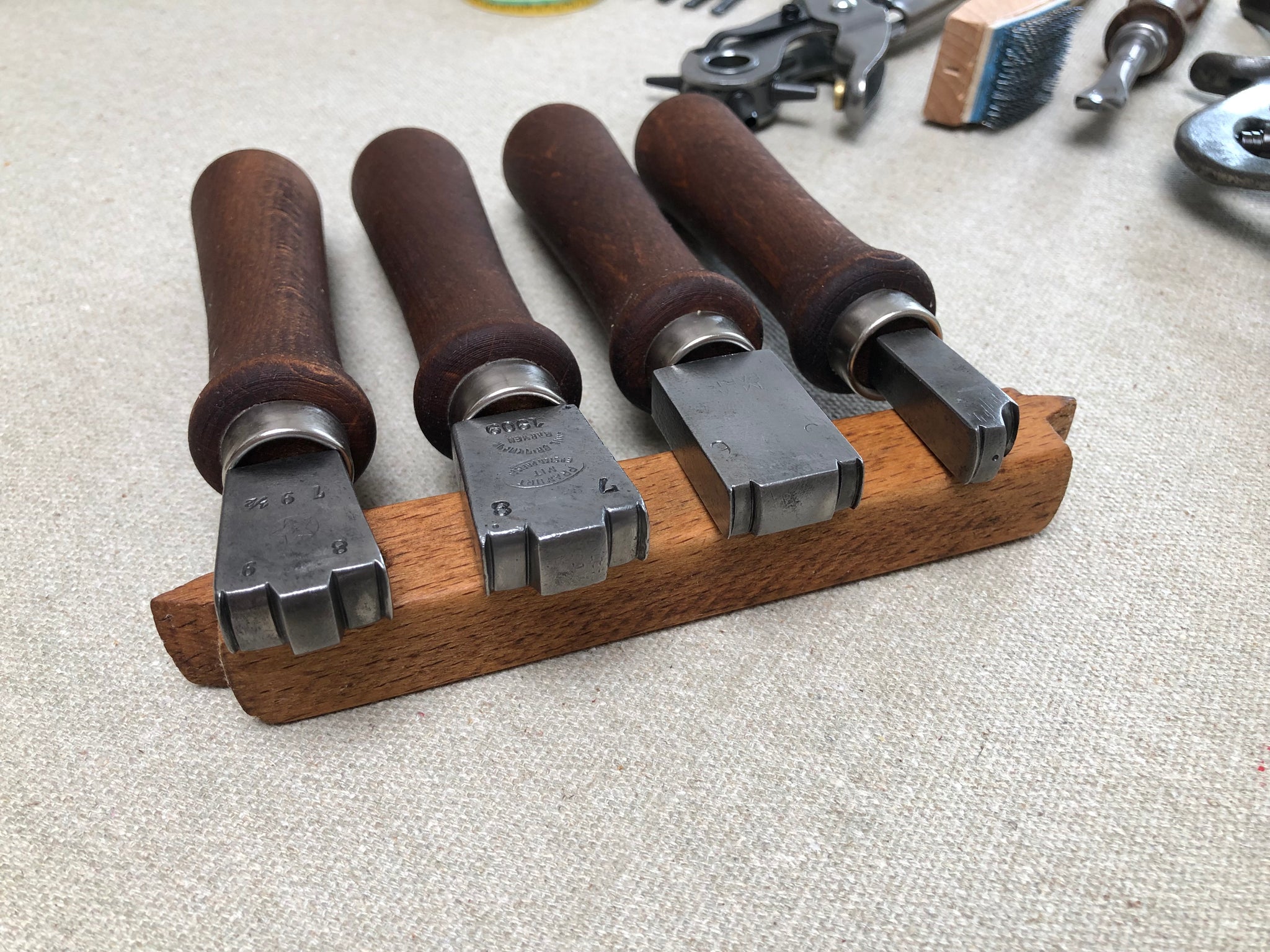 Shoemaker tool set kit for beginners in shoemaking PRO – Shoemakercraft