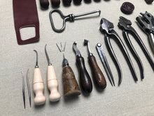 Load image into Gallery viewer, Shoemaker tool set kit for beginners in shoemaking PRO
