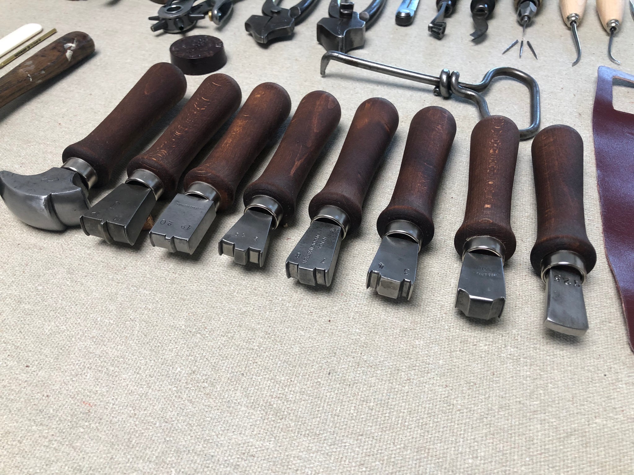 Shoemaker tool set kit for beginners in shoemaking PRO – Shoemakercraft