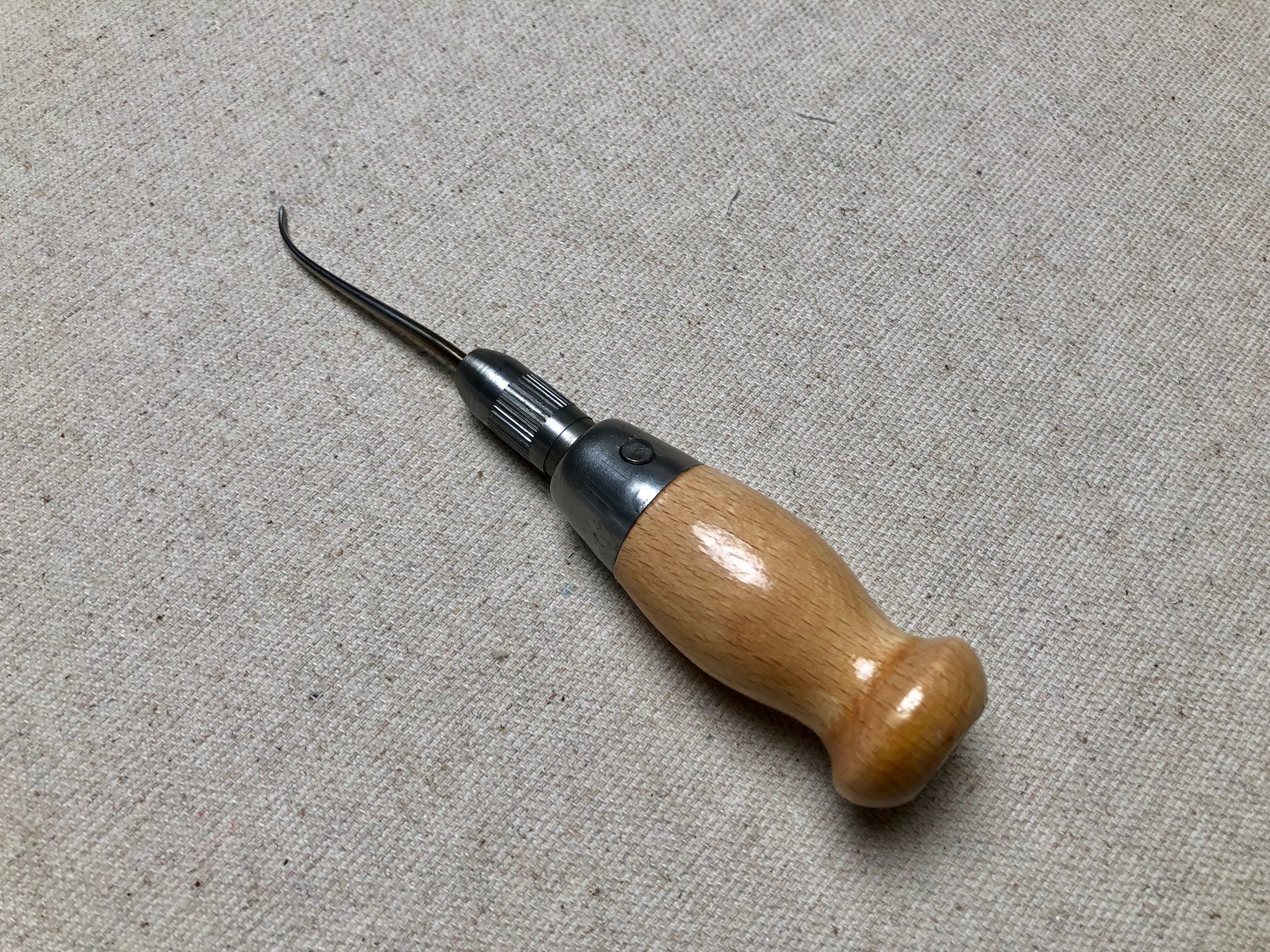 Shoe Making Awls Awl with hook in handle – Shoemakercraft