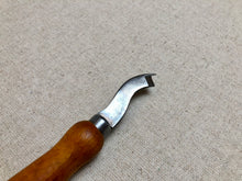 Load image into Gallery viewer, Shoemaker welt knife - new old stock No.2
