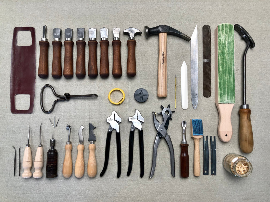 Shoemaker tool set kit for beginners in shoemaking PRO