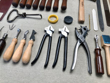 Load image into Gallery viewer, Shoemaker tool set kit for beginners in shoemaking PRO
