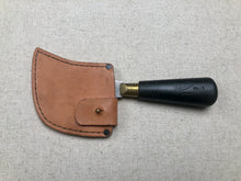 Load image into Gallery viewer, Quarter moon knife - Pajarito Germany
