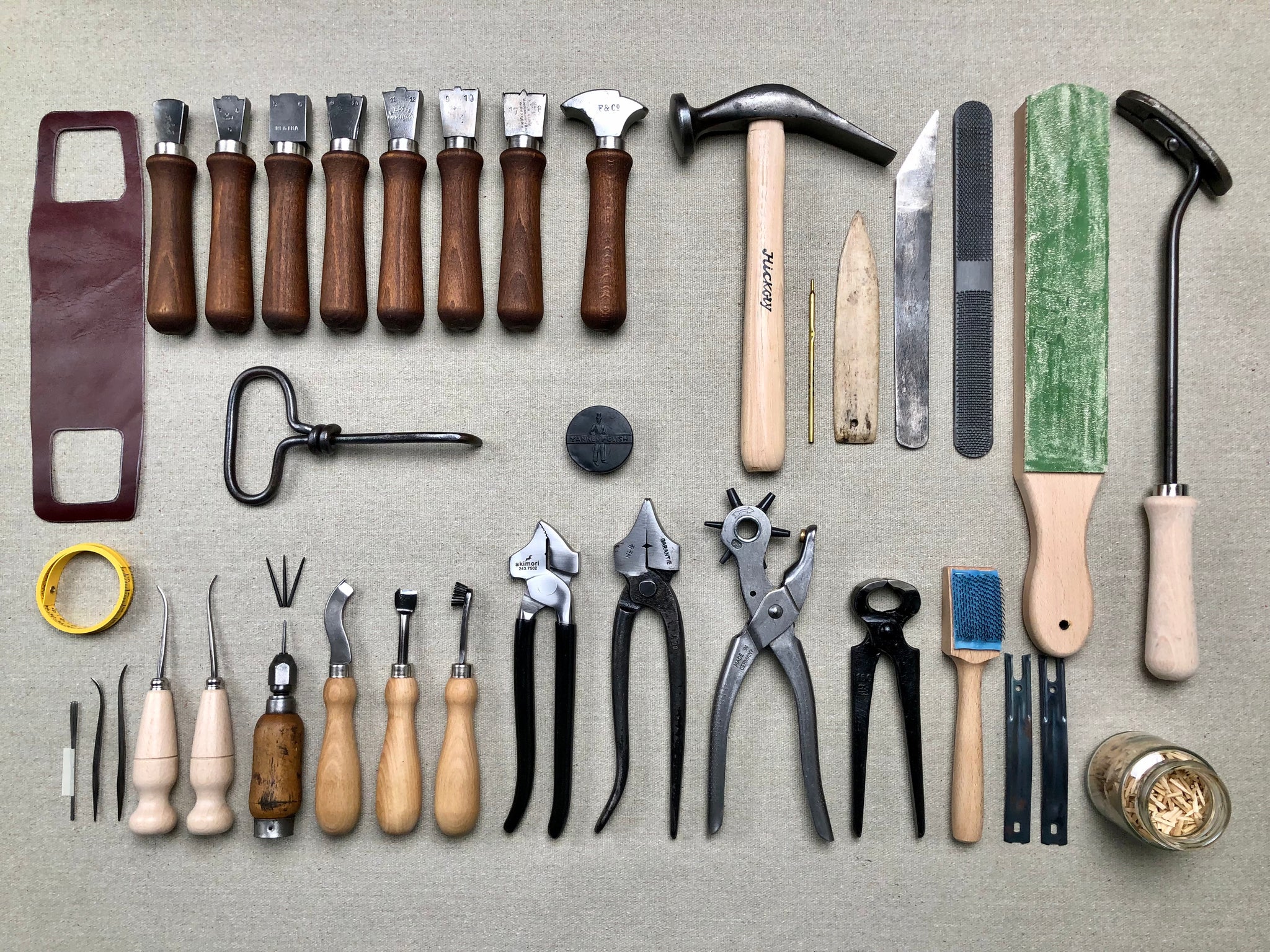 Shoemaker Tool Set Kit For Beginners In Shoemaking PRO Shoemakercraft shoemaker-tool-set-kit-for-beginners-in-shoemaking-pro-shoemakercraft