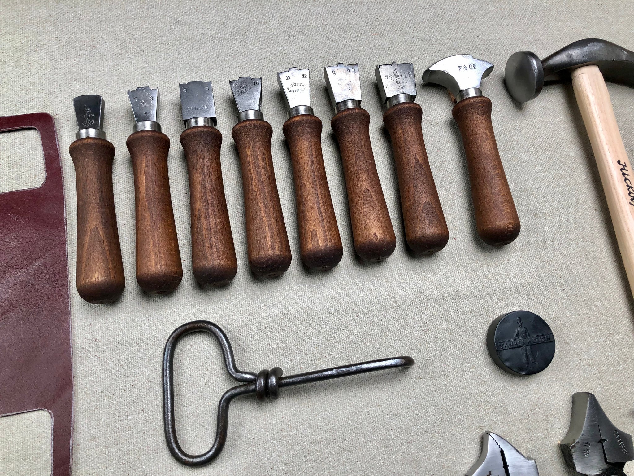 Shoemaker tool set kit for beginners in shoemaking PRO – Shoemakercraft