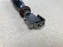Load image into Gallery viewer, x Adjustable edge iron
