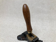 Load image into Gallery viewer, Aglet crimping machine by DAUDE

