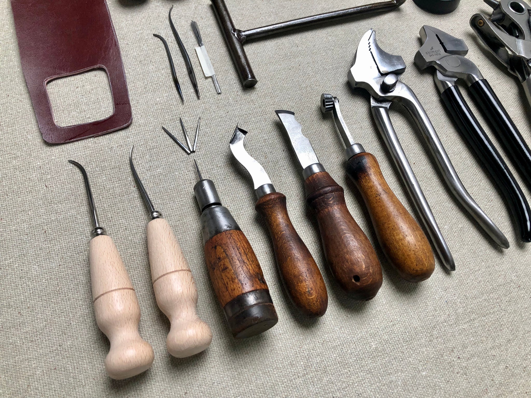 Shoemaker tool set kit for beginners in shoemaking PRO – Shoemakercraft