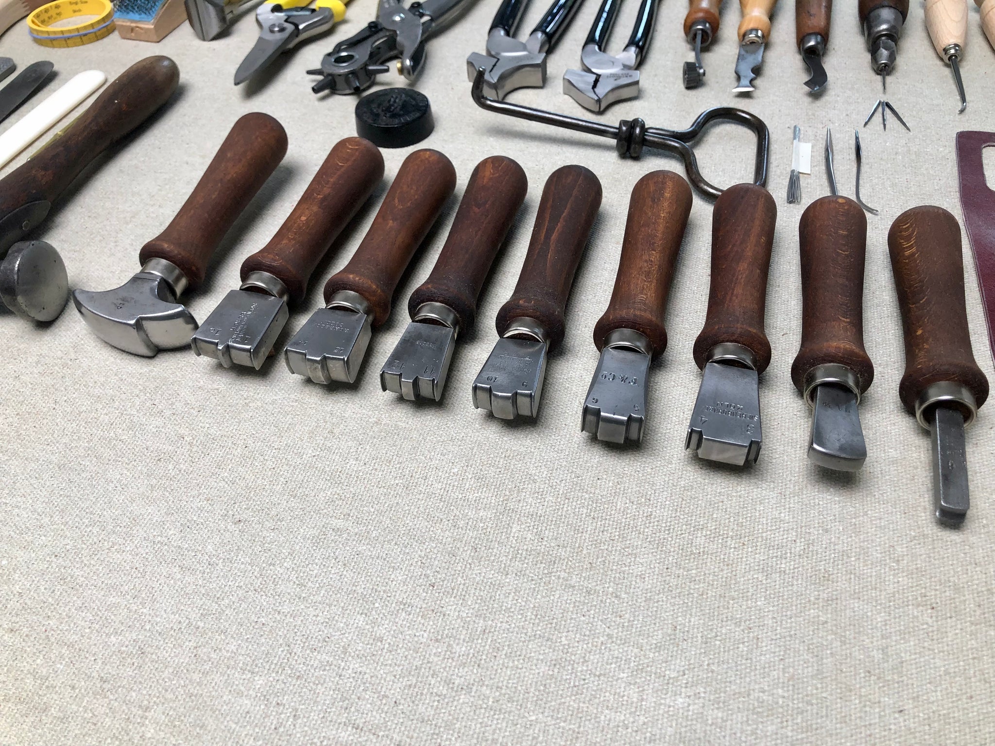 Shoemaker tool set kit for beginners in shoemaking PRO – Shoemakercraft