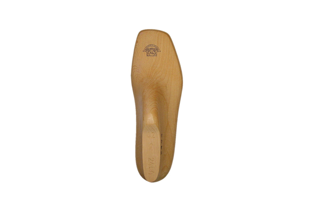 Wooden shoe last 2454 for bespoke shoemaking, 15 mm