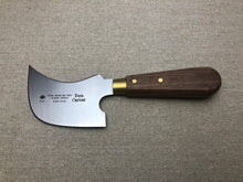 Load image into Gallery viewer, Don Carlos quarter moon knife - Made in Germany
