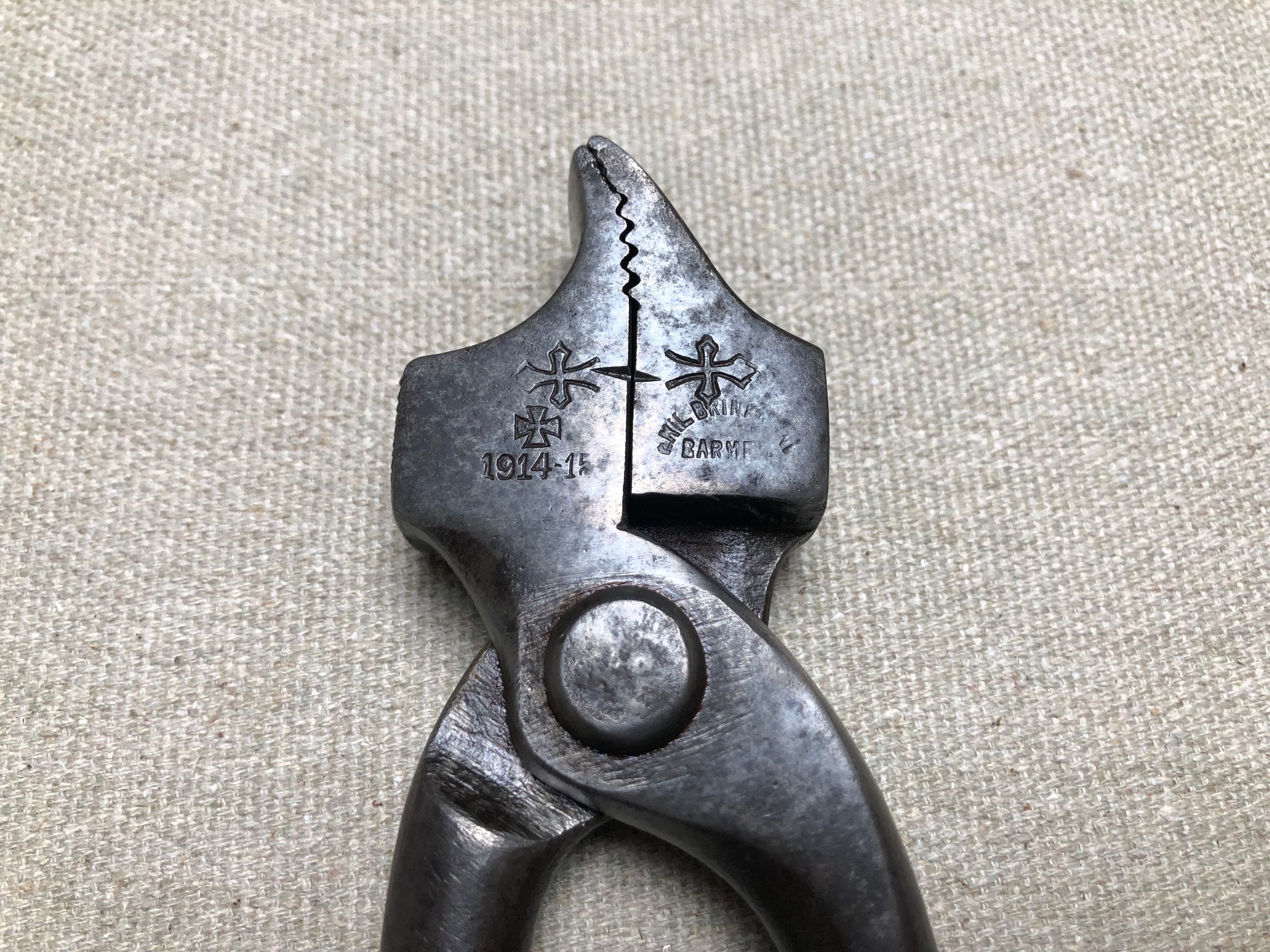 x Shoemaker lasting pliers by Emil Brinkmann 1914 – Shoemakercraft