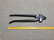 Load image into Gallery viewer, z Shoemaker lasting pliers 508 by E.A.Berg
