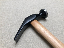 Load image into Gallery viewer, Shoemaker hammer 350 gram, black

