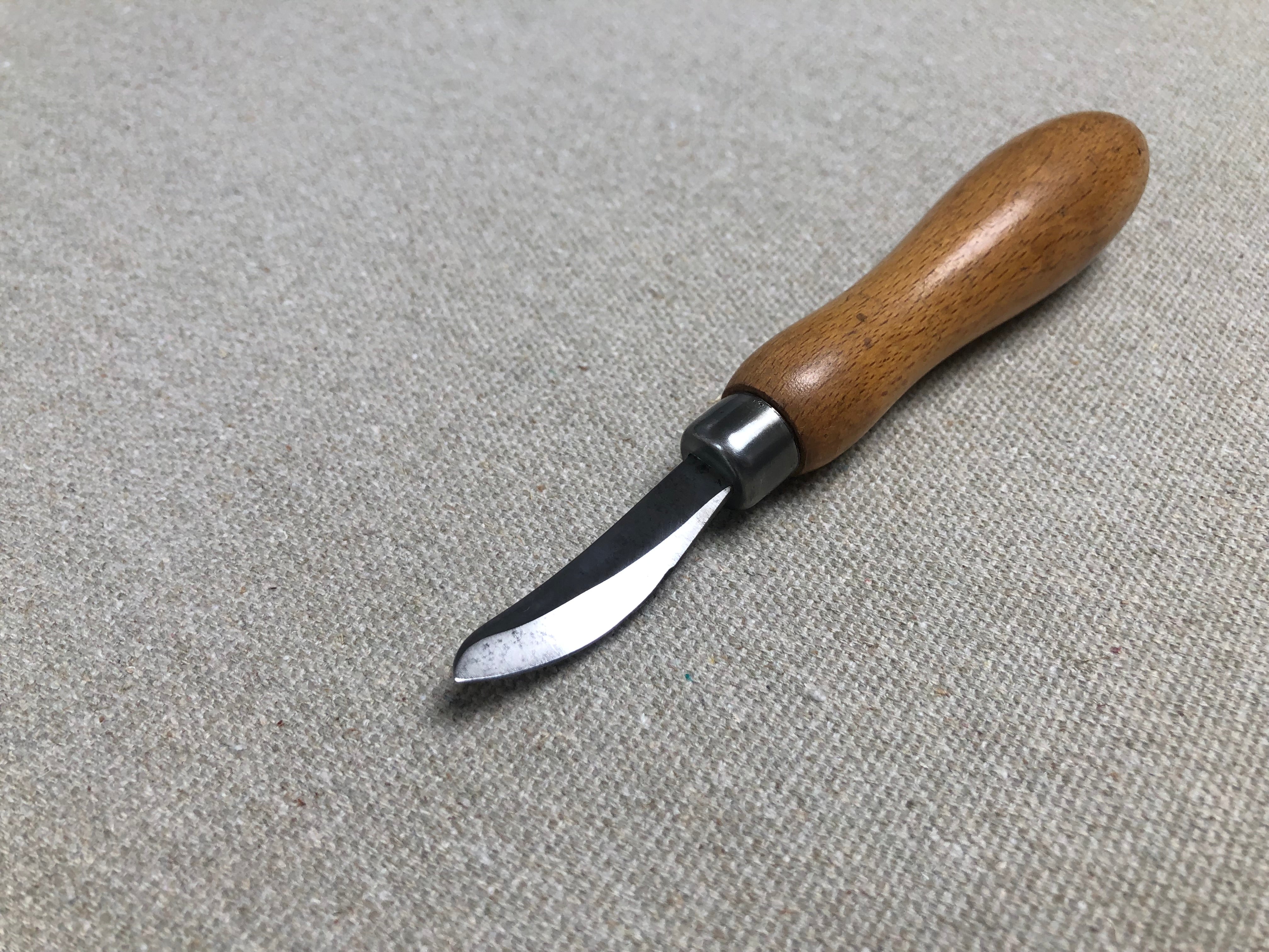 x Curved knife by Don Carlos – Shoemakercraft